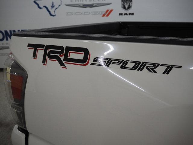 2023 toyota tacoma trd sport