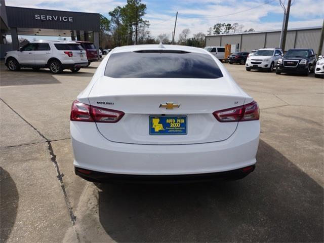 2022 chevrolet malibu lt