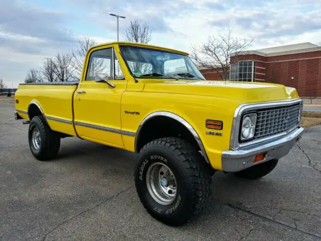 beautiful 1971 k10 - 454ci big block - 4 speed manual-4x4-houndstooth no reserve