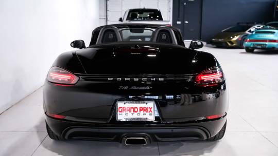 2023 Porsche 718
