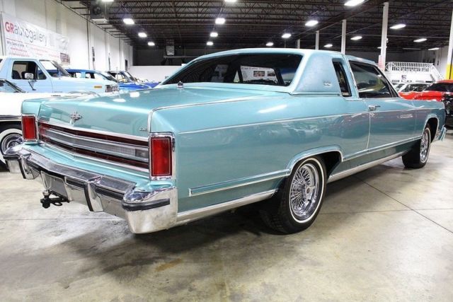 1979 lincoln town car 75301 miles light blue coupe 400ci v8 3 speed automatic