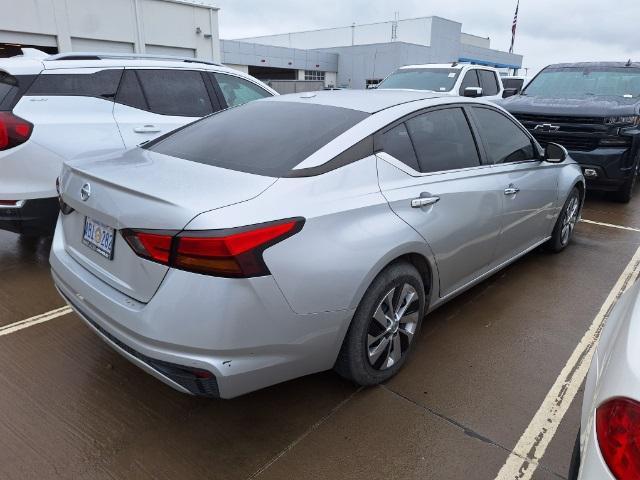 2020 nissan altima s fwd