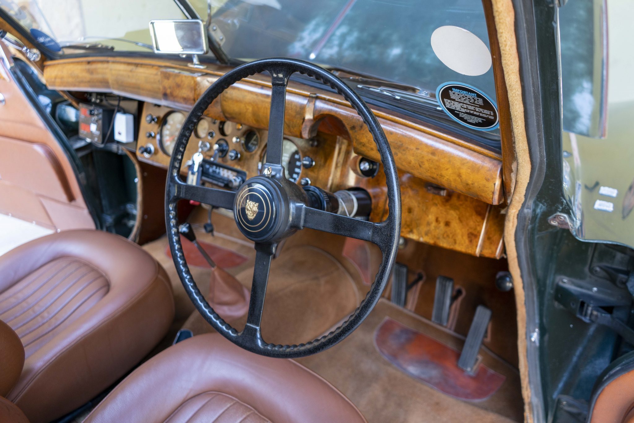 1956 jaguar mk vii m 4-speed