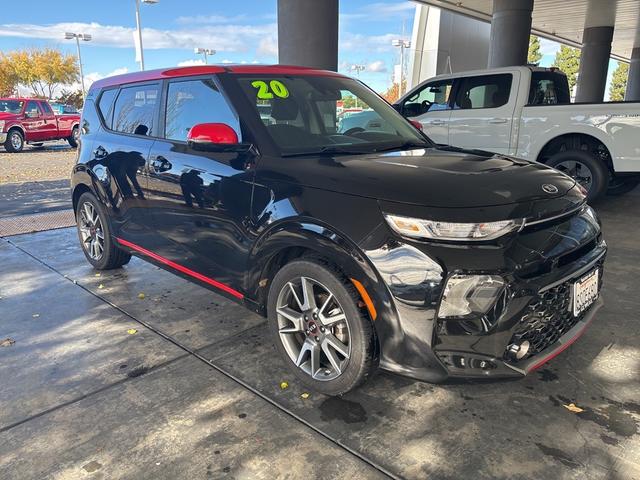 2020 kia soul gt-line