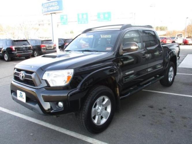 2012 toyota tacoma v6 4x4 v6 4dr double cab 5.0 ft sb 5a for sale in brentwood, new hampshire
