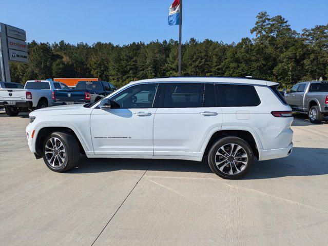 2022 jeep grand cherokee l overland