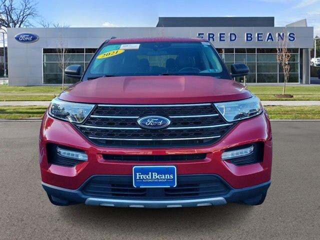 2021 ford explorer xlt