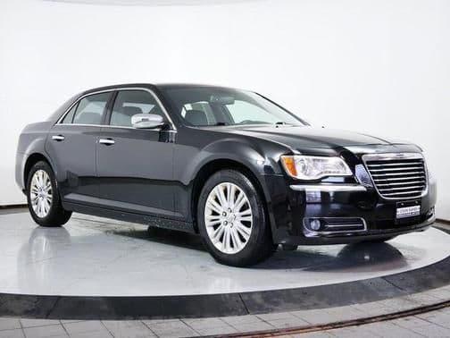 2013 chrysler 300c base in minneapolis, minnesota