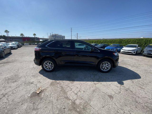 2022 ford edge sel