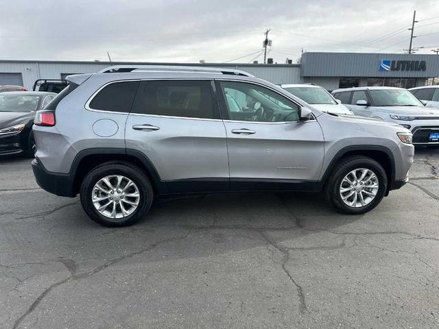 2019 jeep cherokee latitude