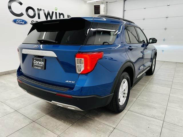 2022 ford explorer xlt