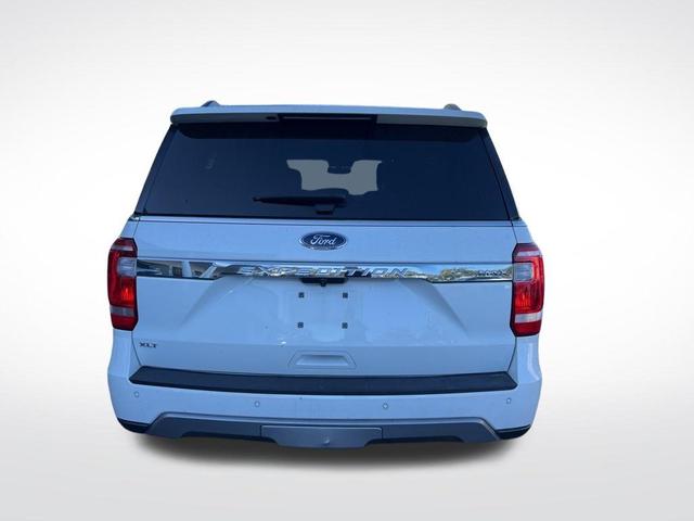 2021 ford expedition max xlt