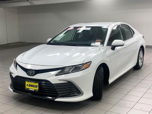 2023 toyota camry