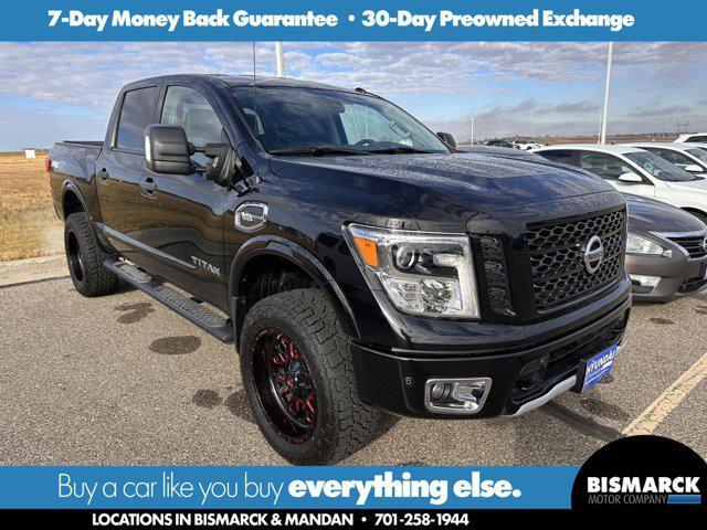 2017 nissan titan pro-4x