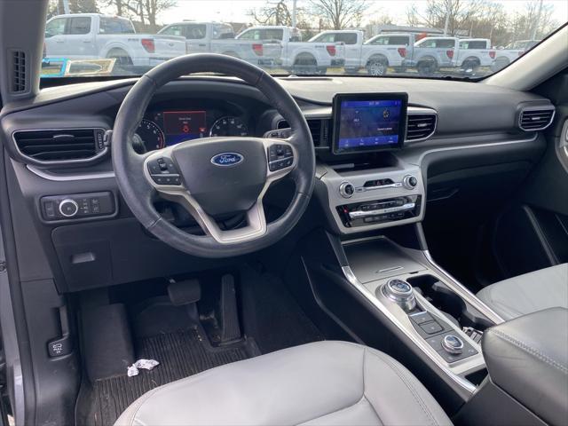 2021 ford explorer xlt