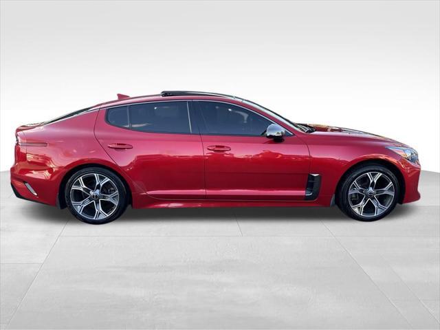 2021 kia stinger gt-line
