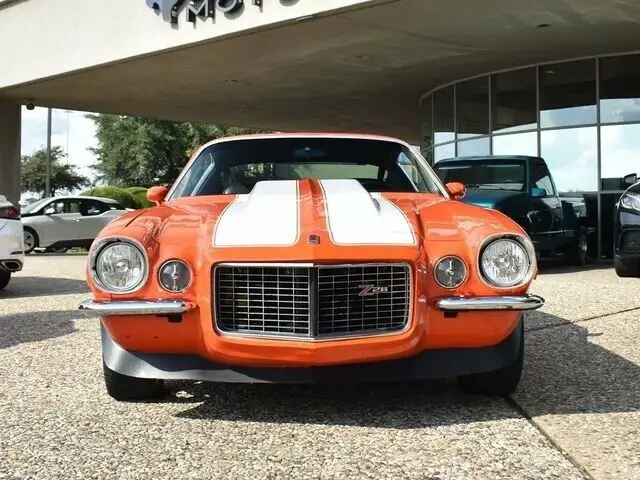 1972 chevrolet camaro resto mod/rs/ss 1 hugger orange 8 automatic