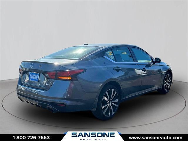 2021 nissan altima 2.5 sr