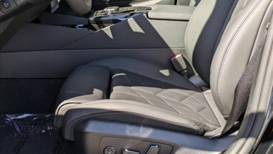 2024 BMW i5