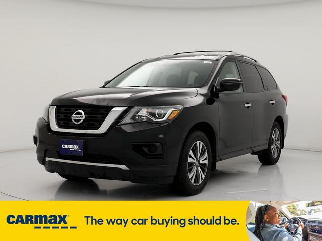 2020 nissan pathfinder s