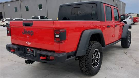2024 Jeep Gladiator
