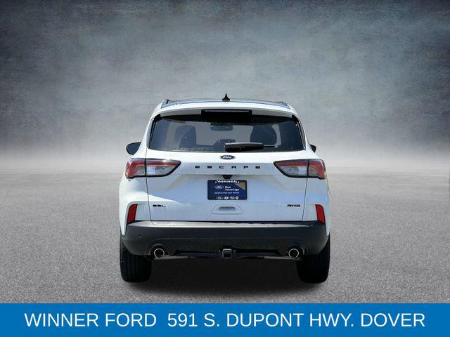 2022 ford escape sel