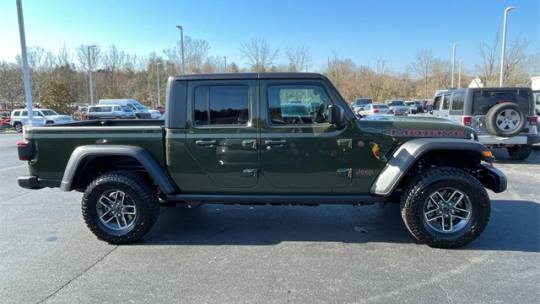 2024 Jeep Gladiator