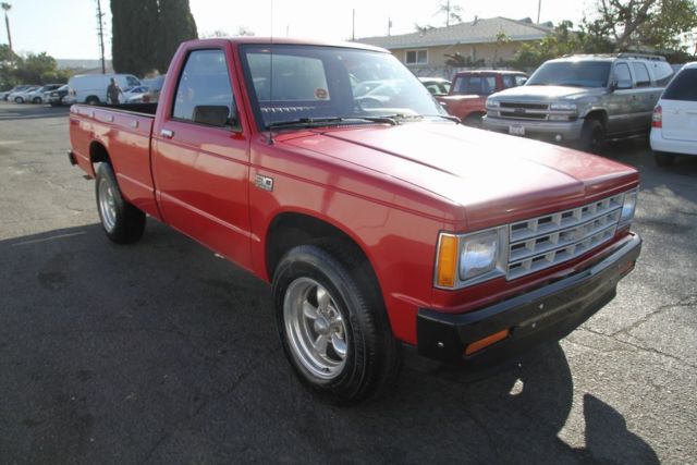 1986 chevrolet s-10 42k miles automatic 6 cylinder no reserve