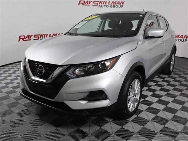 2021 nissan rogue sport in indianapolis, indiana