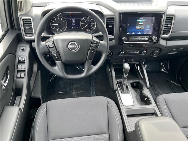 2024 nissan frontier sv