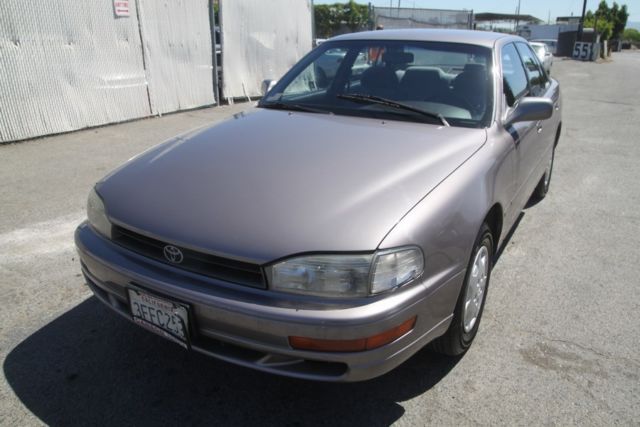 1994 toyota camry le 117k low miles automatic 4 cylinder no reserve