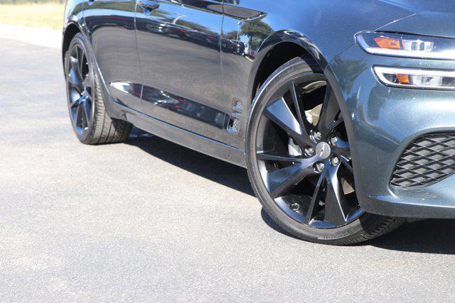 2023 genesis g70 2.0t rwd