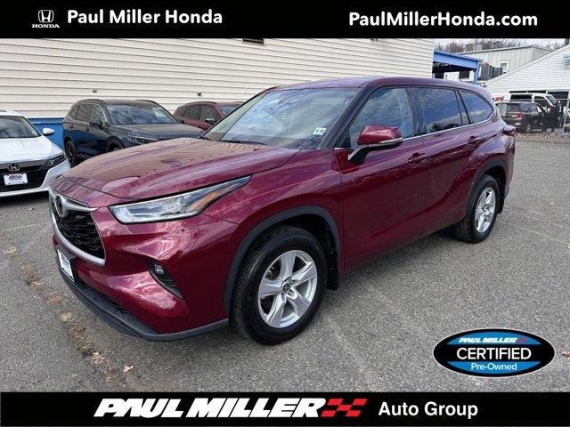 2021 toyota highlander le