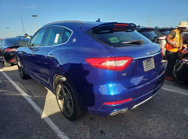 2017 maserati levante base