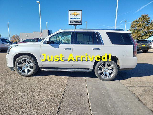 2016 cadillac escalade luxury