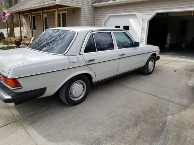1981 mercedes 240 d