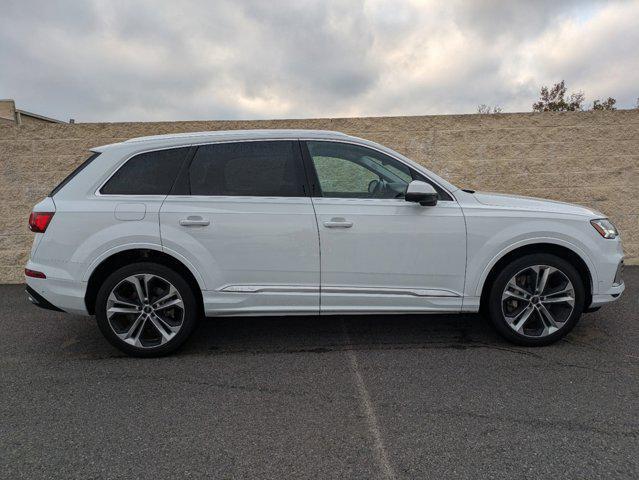 2023 audi q7 55 premium plus