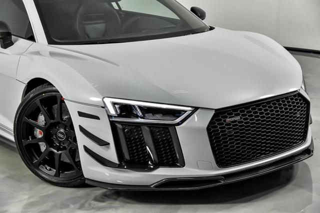 2018 audi r8 5.2 v10 plus