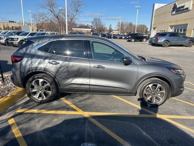 2023 ford escape platinum