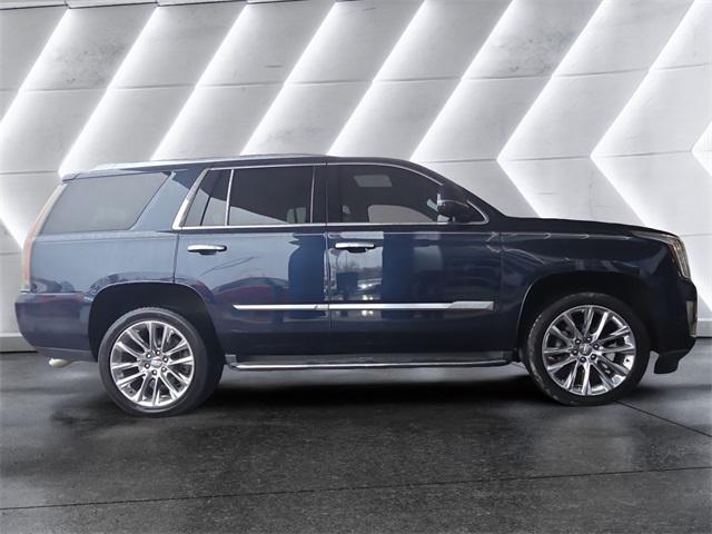 2020 cadillac escalade luxury