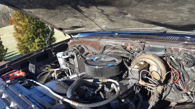 1984 chevrolet suburban 3/4 ton 4x4