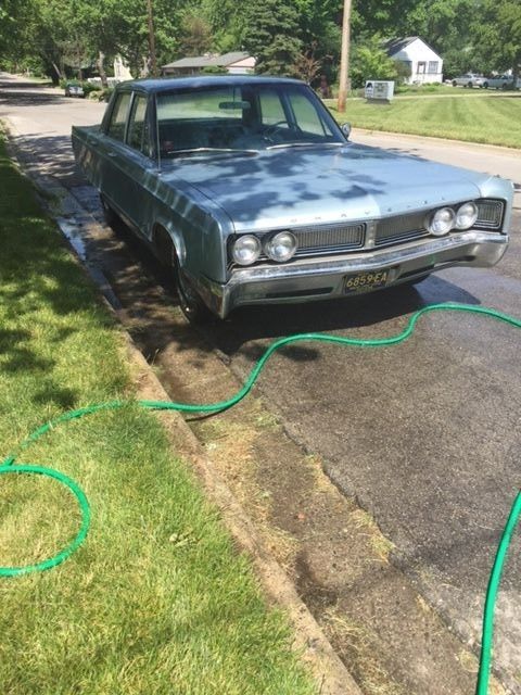 1967 chrysler newport custom sedan