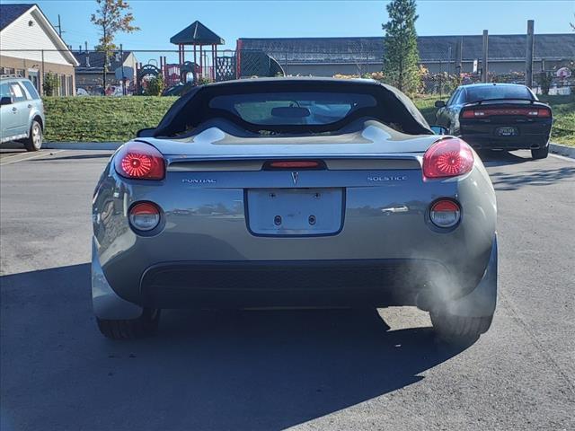 2007 pontiac solstice base