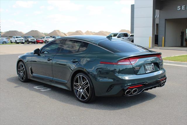2022 kia stinger gt2