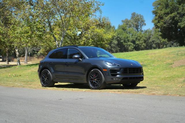 2017 porsche macan gts