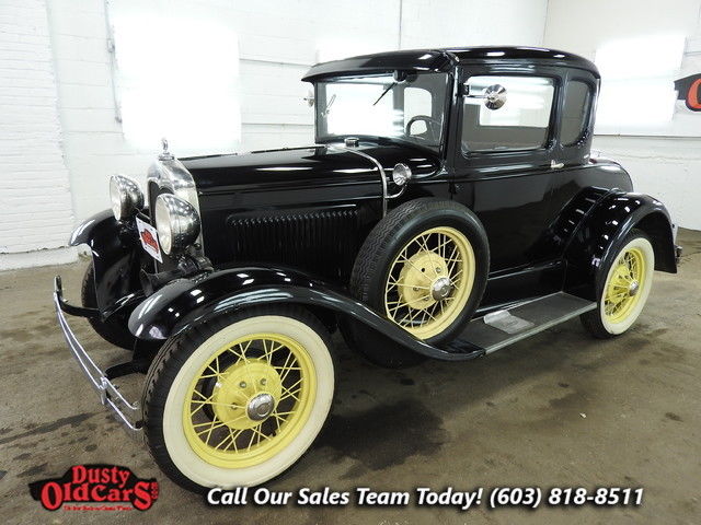 1930 black body inter vgood 3.3l i4 3 spd man!