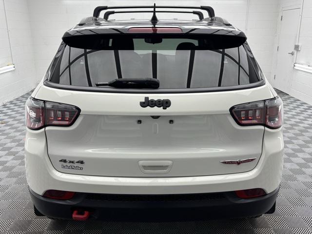 2020 jeep compass trailhawk