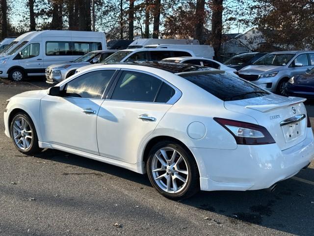 2011 nissan maxima s
