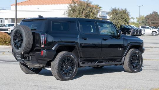2024 GMC Hummer EV