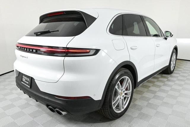 2024 porsche cayenne s